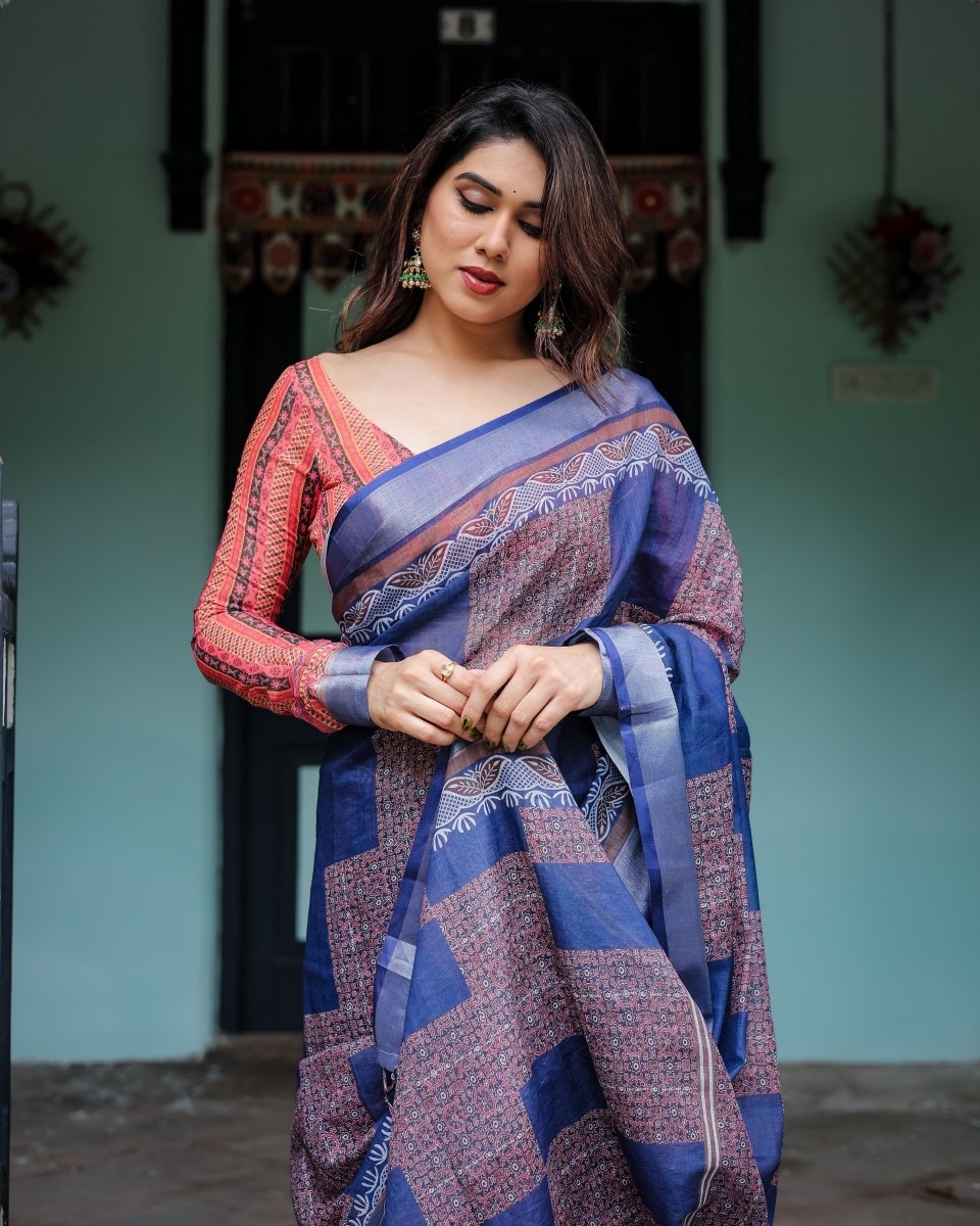Shop premium women's ethnic suits – Avitra
