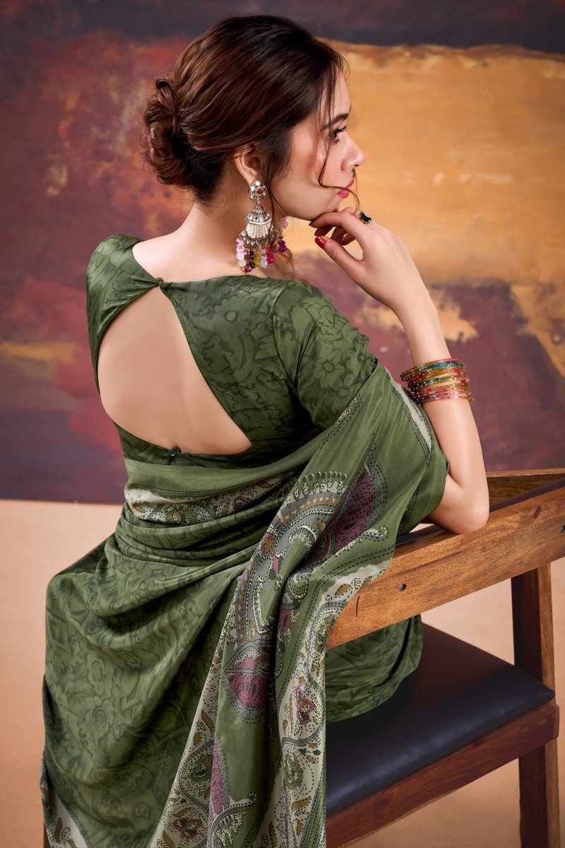 Shop premium women's ethnic suits – Avitra