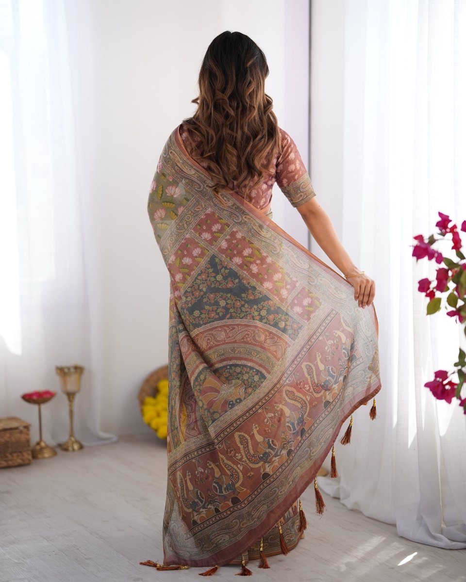 Shop premium women's ethnic suits – Avitra