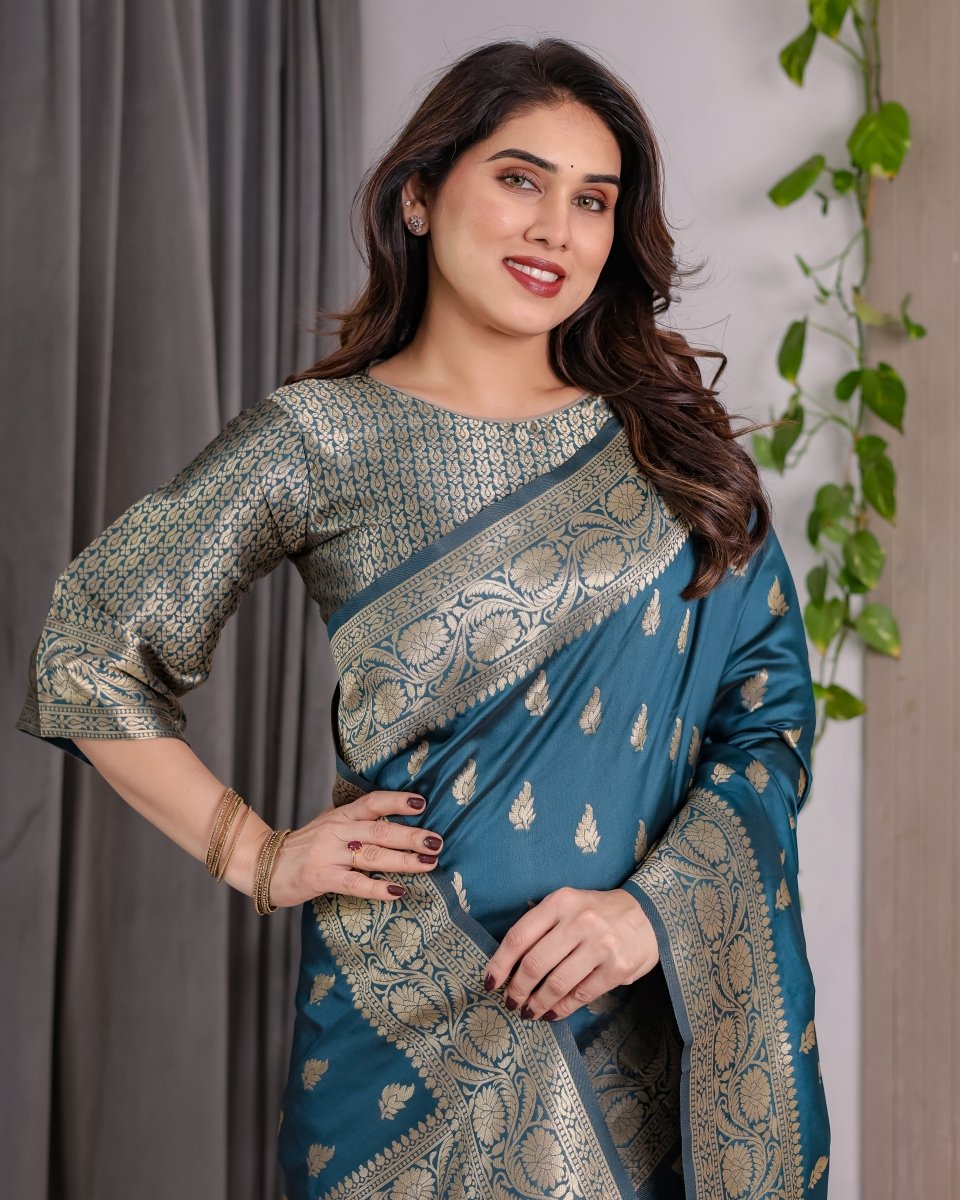 Shop premium women's ethnic suits – Avitra
