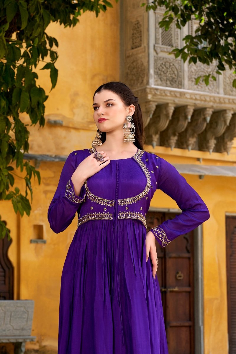 Shop premium women's ethnic suits – Avitra