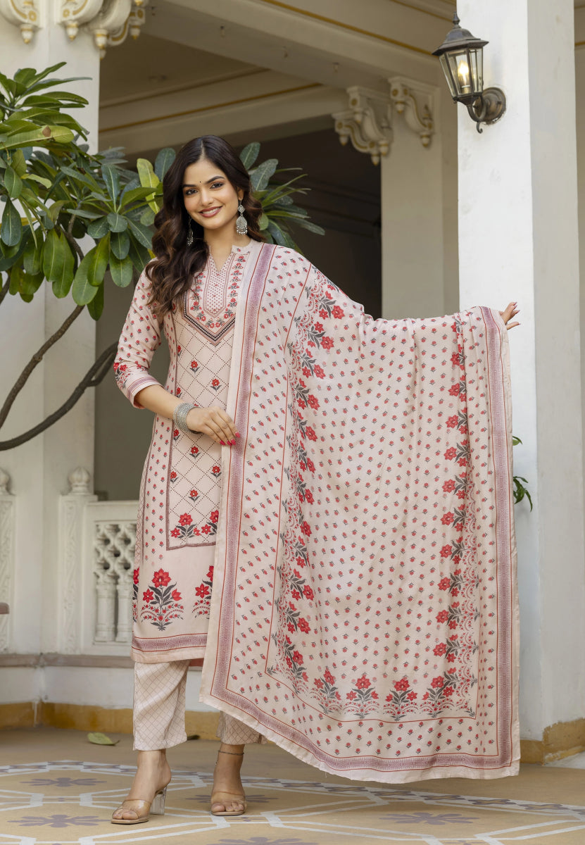 Shop premium women's ethnic suits – Avitra
