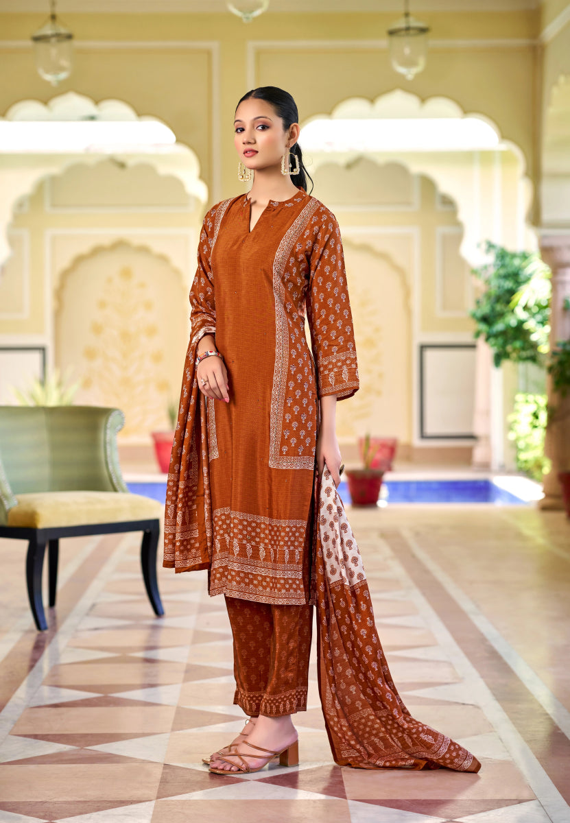 Shop premium women's ethnic suits – Avitra