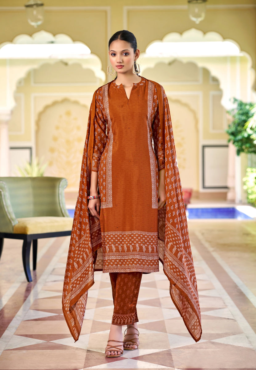 Shop premium women's ethnic suits – Avitra