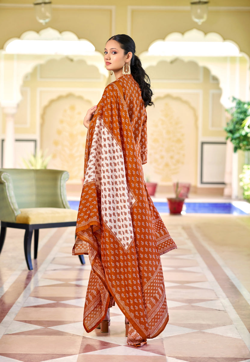 Shop premium women's ethnic suits – Avitra