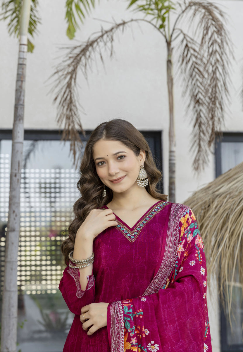 Shop premium women's ethnic suits – Avitra