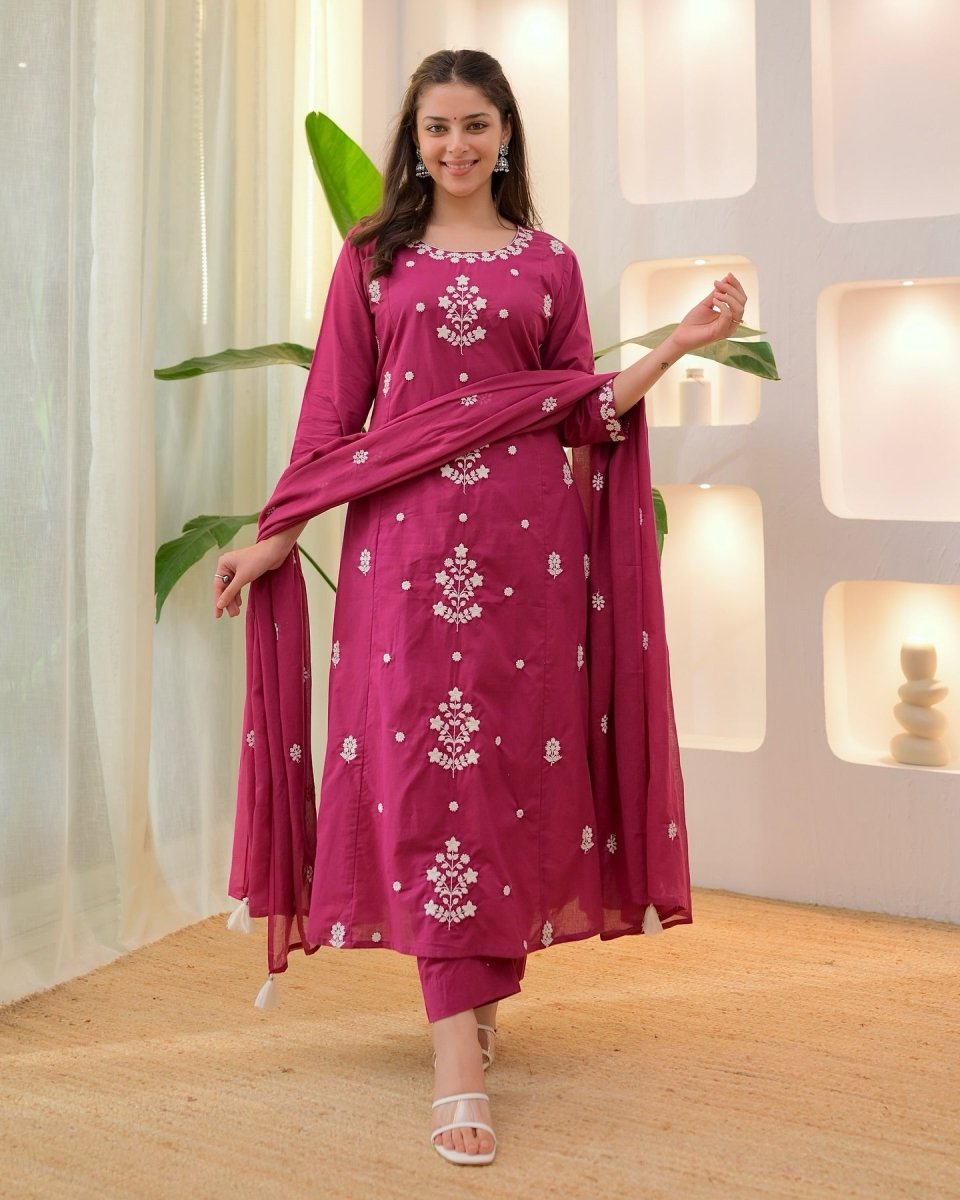 Shop premium women's ethnic suits – Avitra