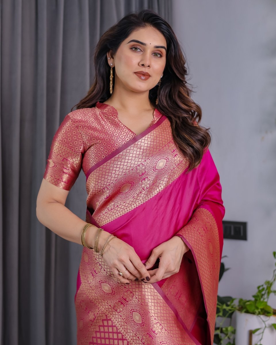Shop premium women's ethnic suits – Avitra