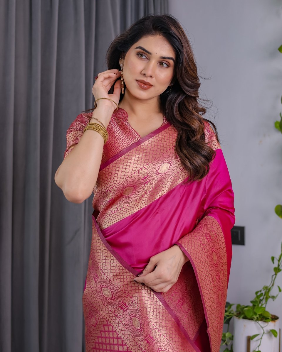 Shop premium women's ethnic suits – Avitra