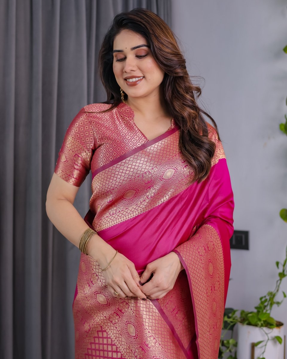 Shop premium women's ethnic suits – Avitra