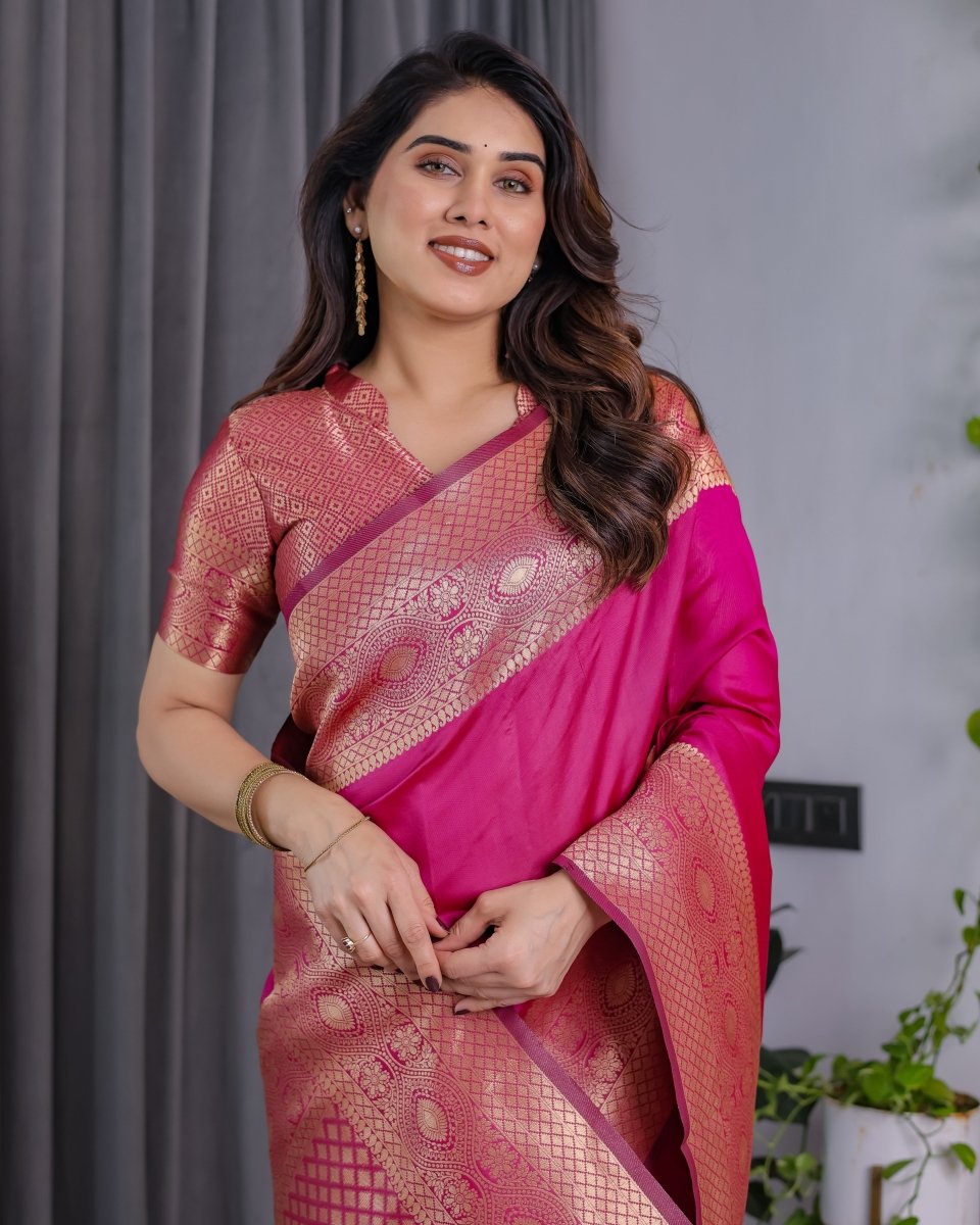 Shop premium women's ethnic suits – Avitra