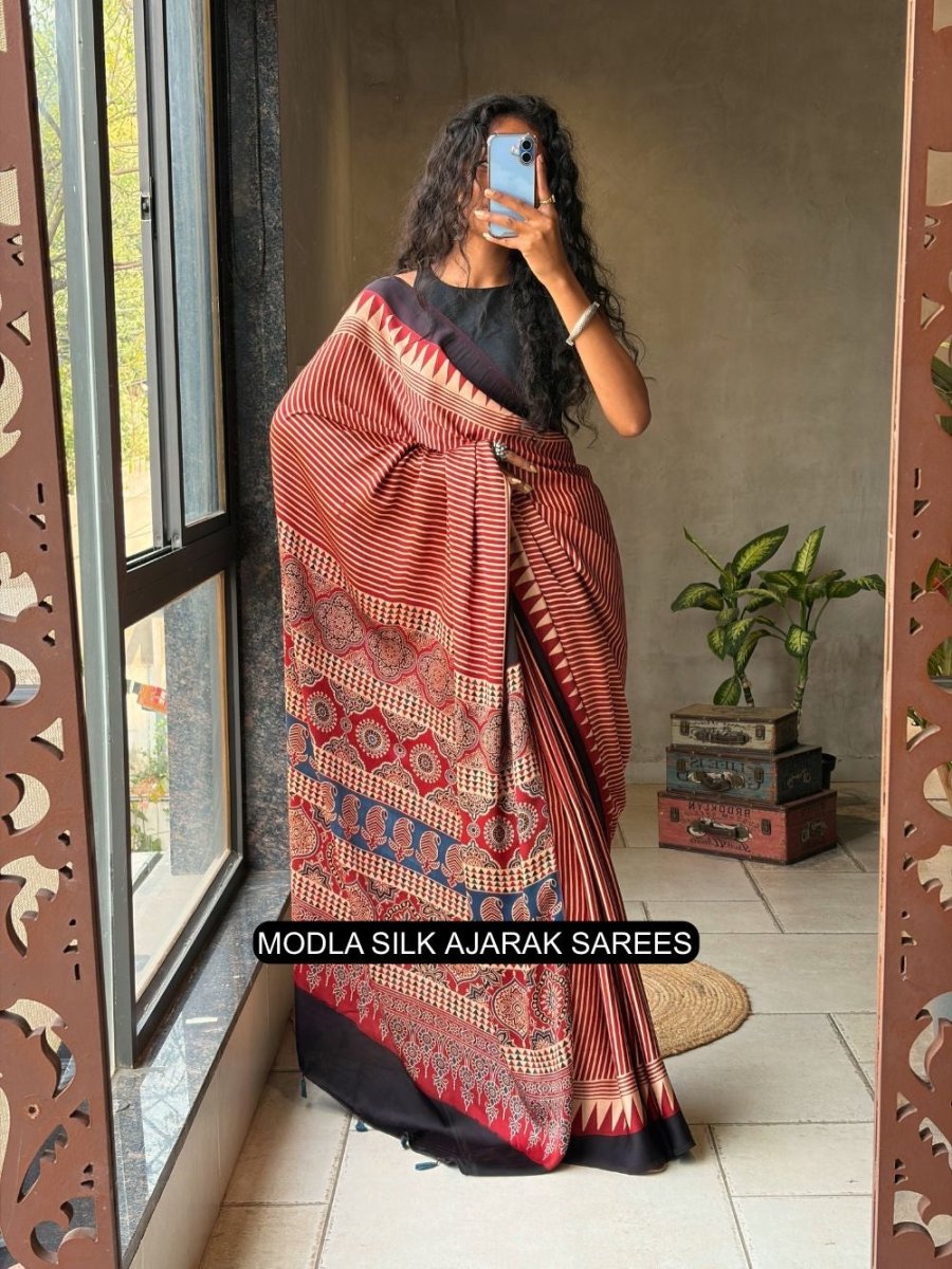 Shop premium women's ethnic suits – Avitra