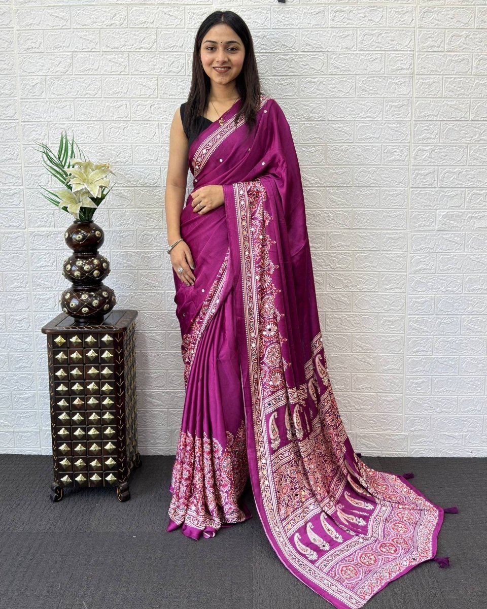Shop premium women's ethnic suits – Avitra