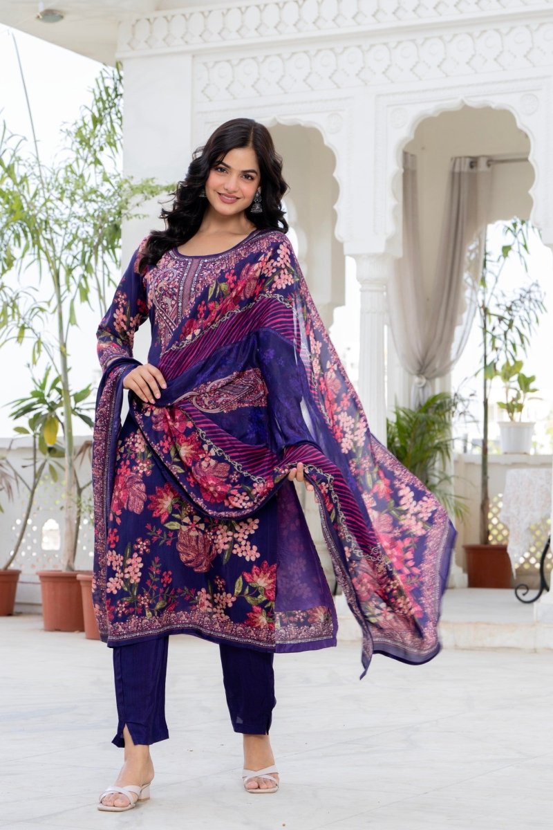 Shop premium women's ethnic suits – Avitra