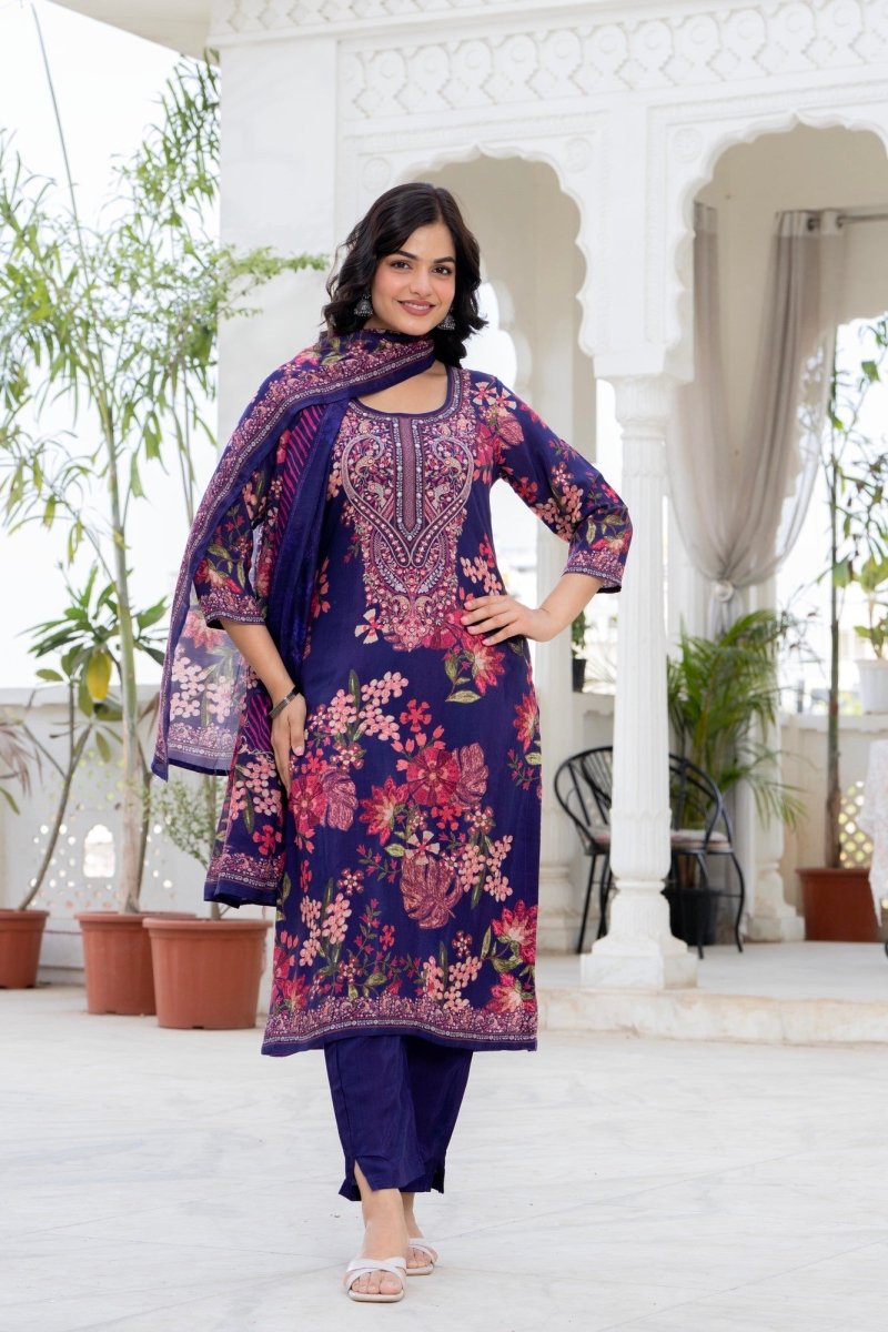 Shop premium women's ethnic suits – Avitra