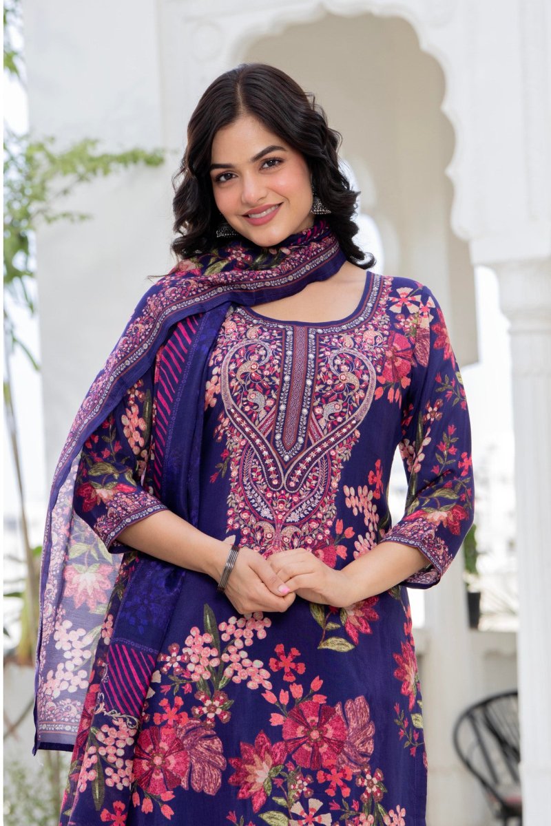 Shop premium women's ethnic suits – Avitra