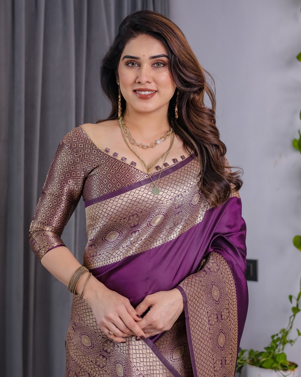Shop premium women's ethnic suits – Avitra