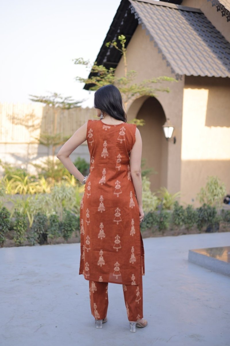 Shop premium women's ethnic suits – Avitra