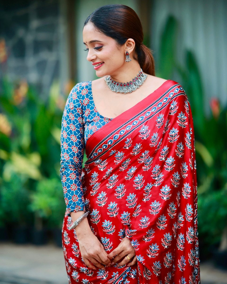Shop premium women's ethnic suits – Avitra