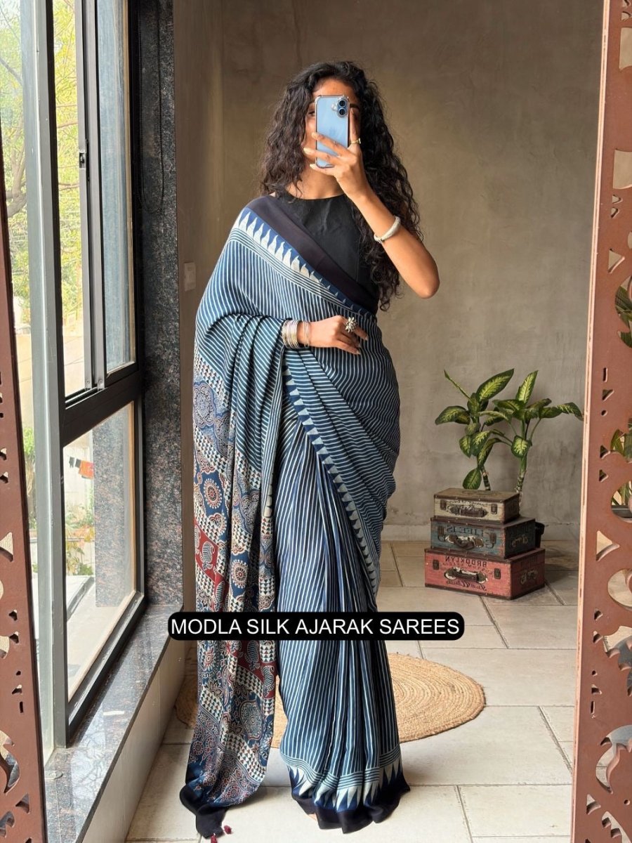Shop premium women's ethnic suits – Avitra
