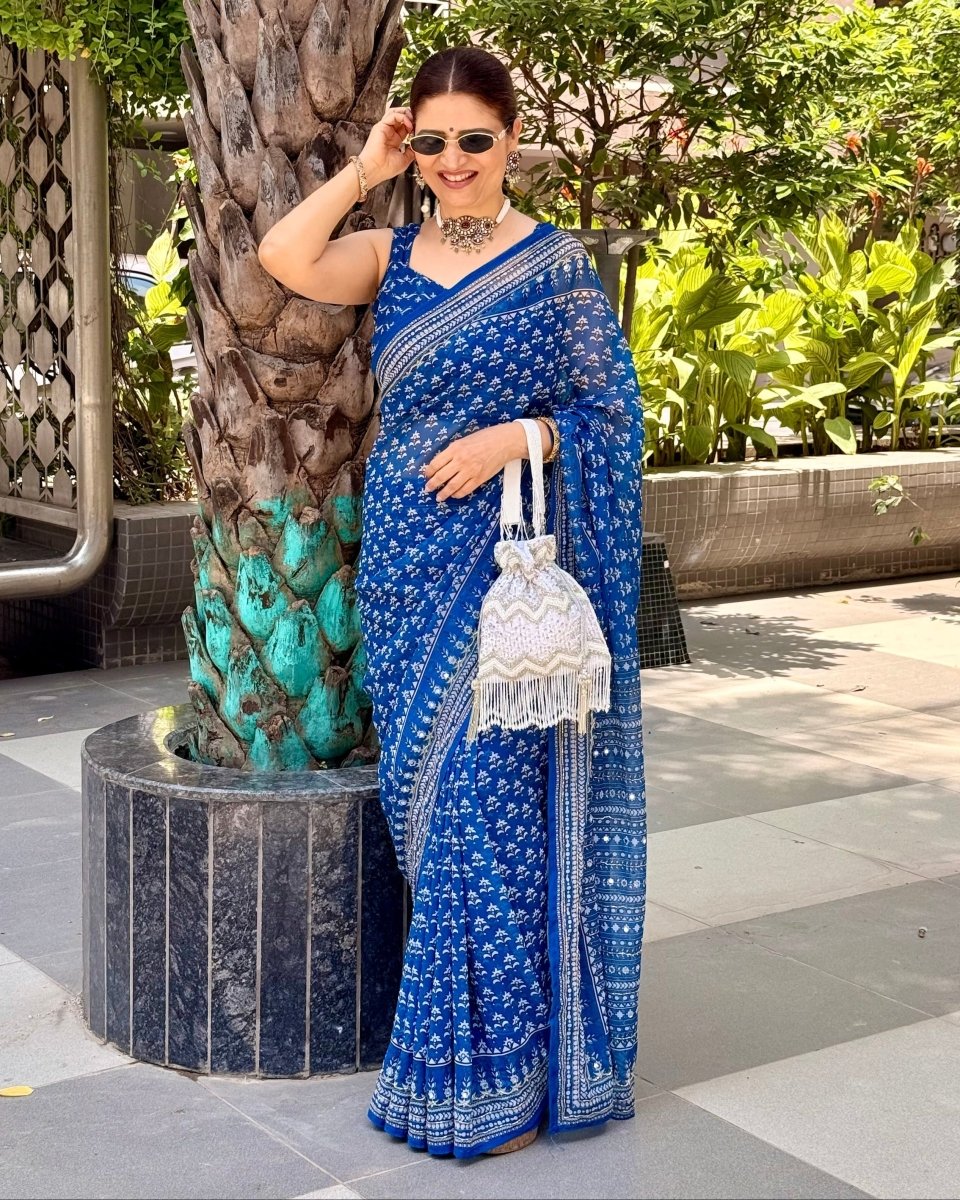 Shop premium women's ethnic suits – Avitra