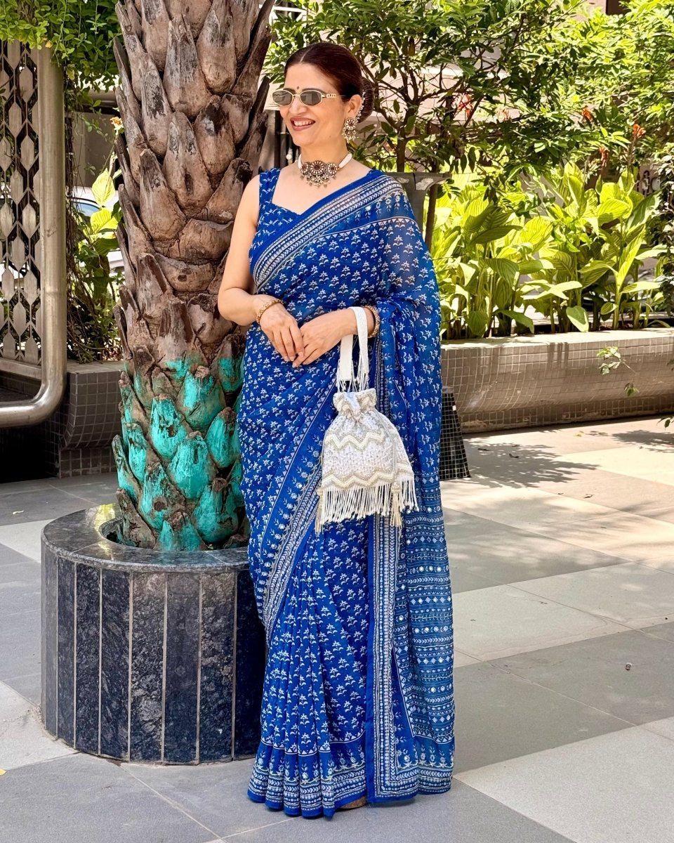 Shop premium women's ethnic suits – Avitra