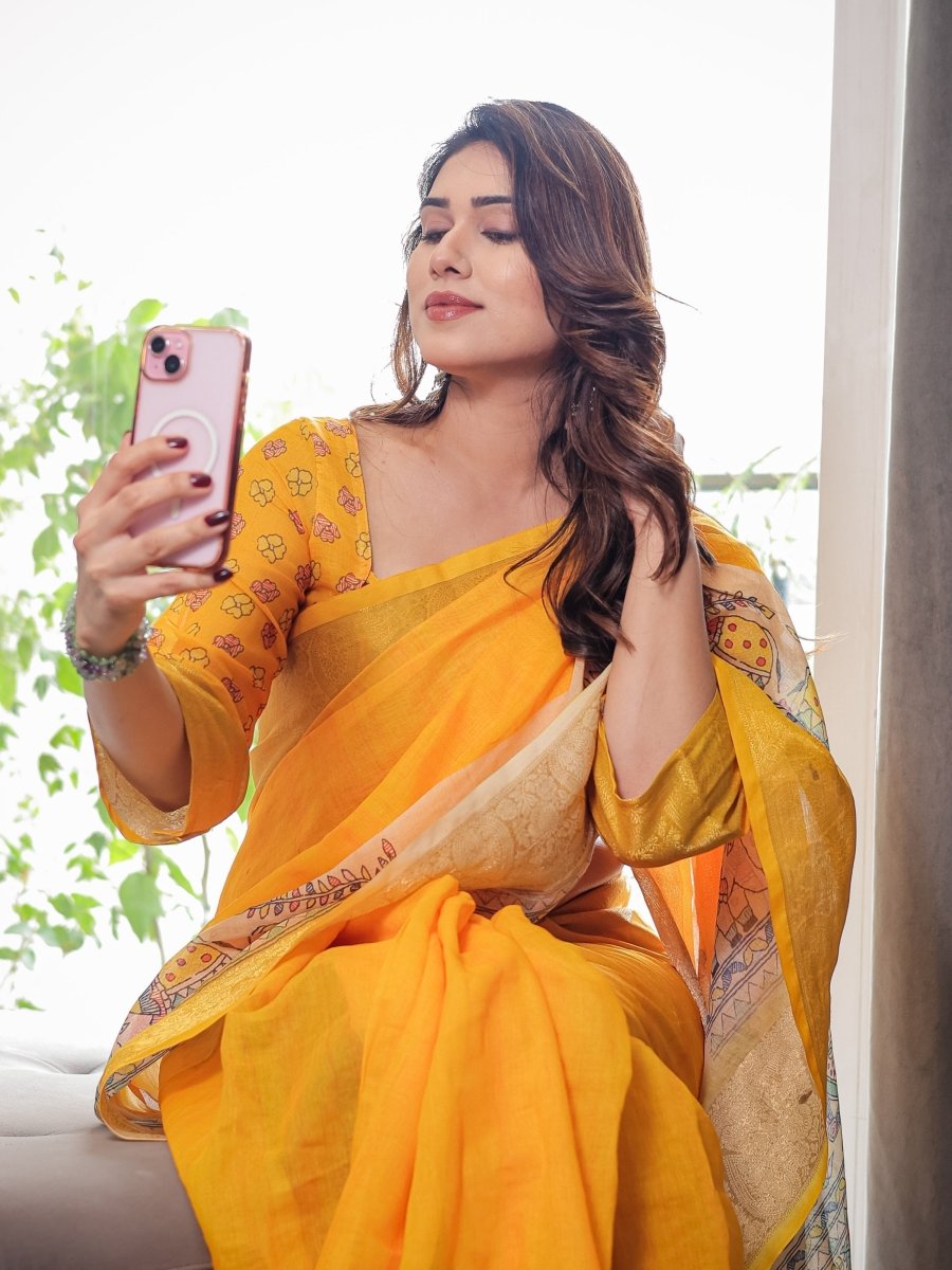 Shop premium women's ethnic suits – Avitra