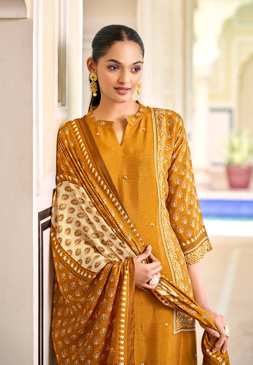 Shop premium women's ethnic suits – Avitra