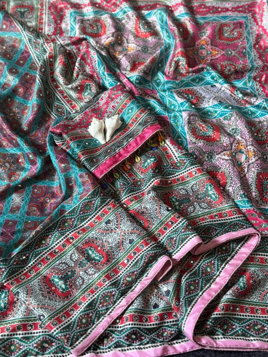 Shop premium women's ethnic suits – Avitra