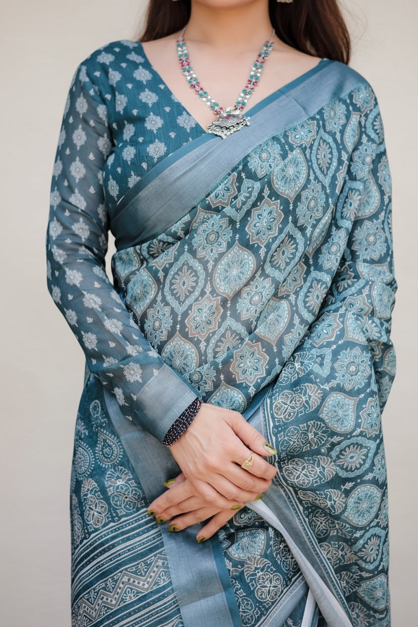 Shop premium women's ethnic suits – Avitra