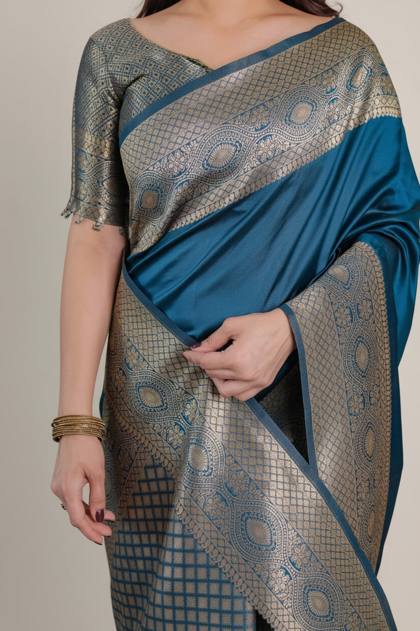 Shop premium women's ethnic suits – Avitra