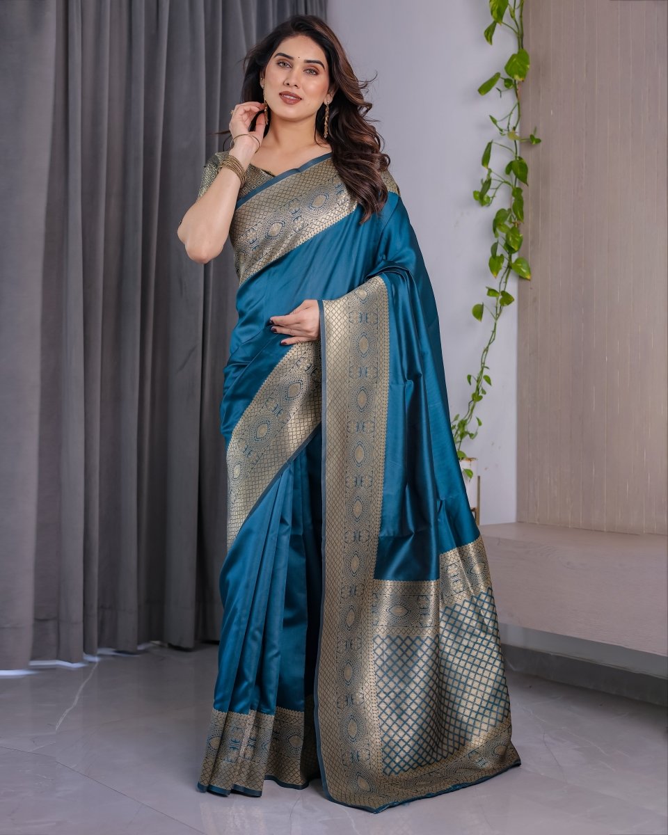 Shop premium women's ethnic suits – Avitra
