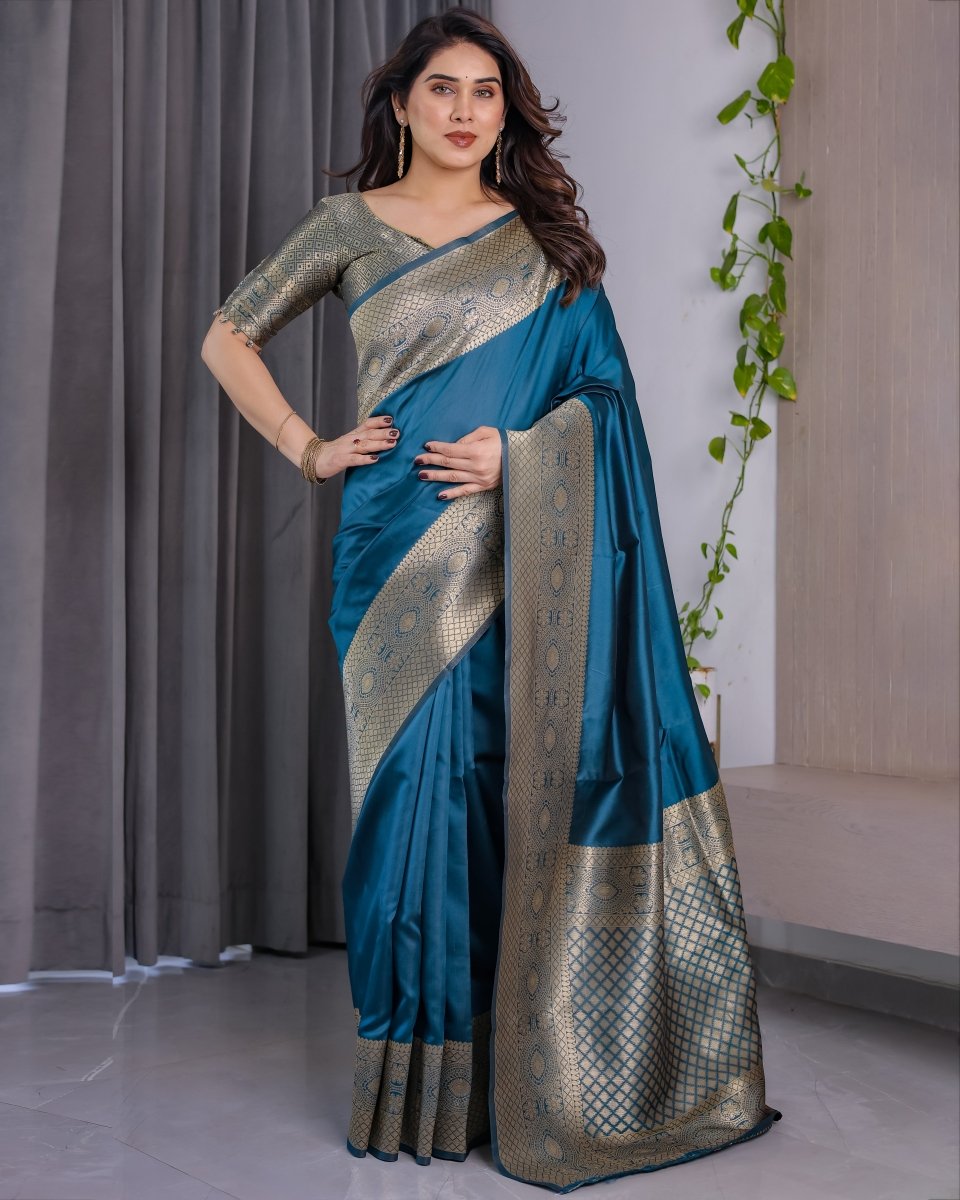 Shop premium women's ethnic suits – Avitra