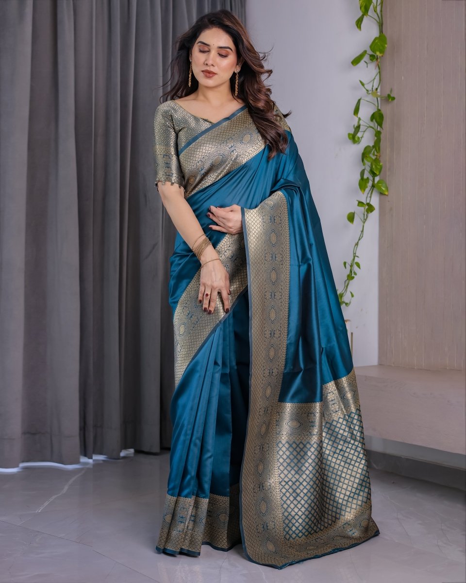 Shop premium women's ethnic suits – Avitra