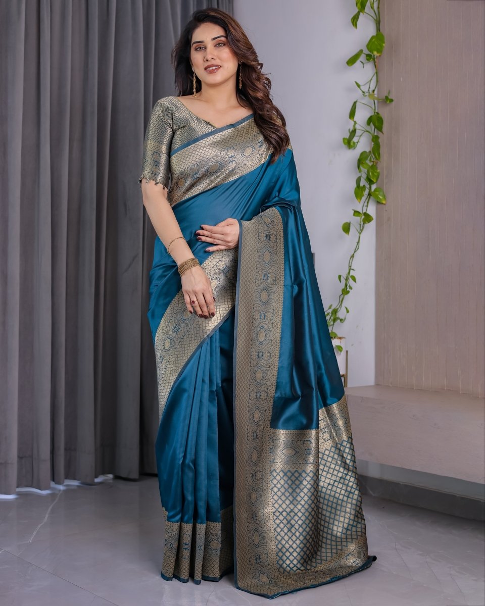 Shop premium women's ethnic suits – Avitra