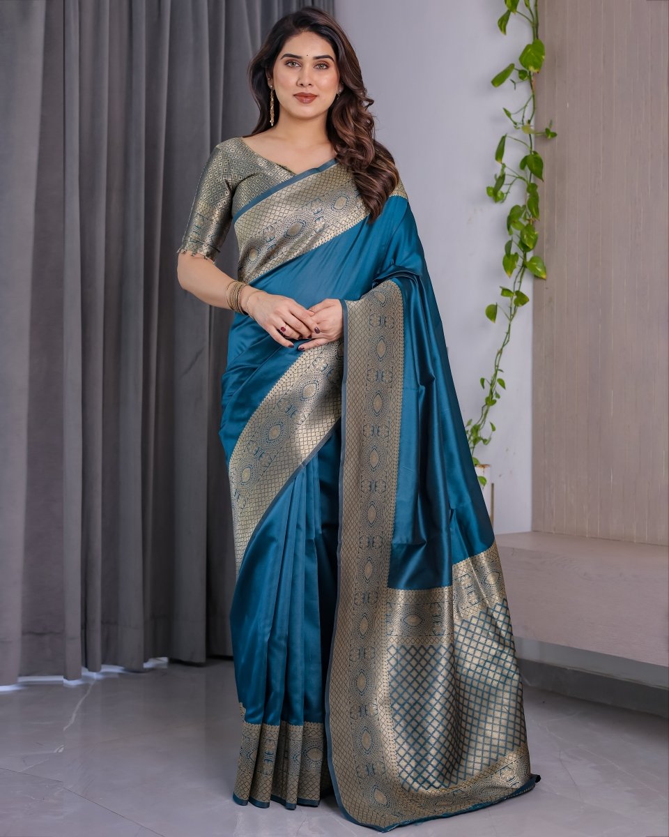 Shop premium women's ethnic suits – Avitra