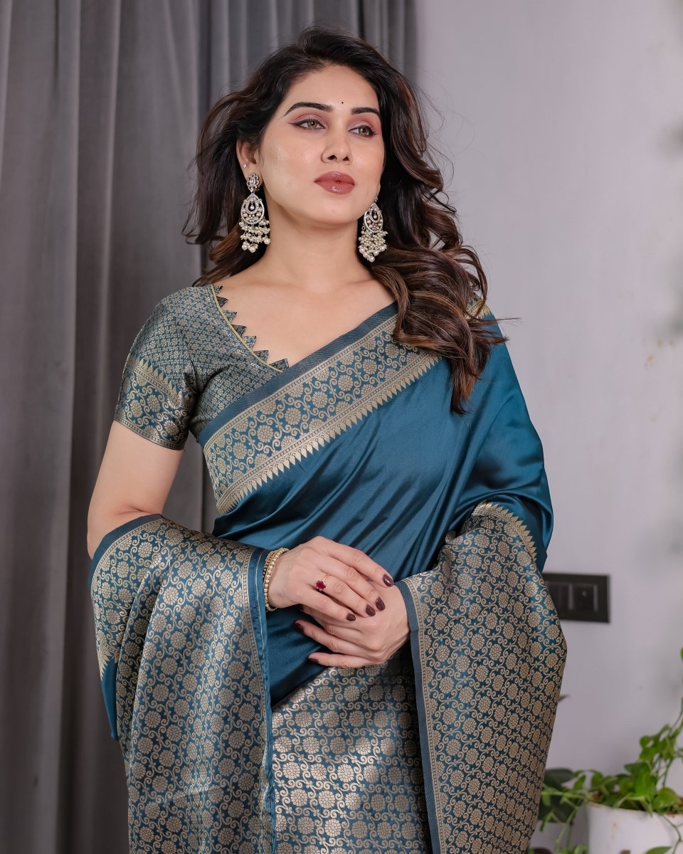 Shop premium women's ethnic suits – Avitra