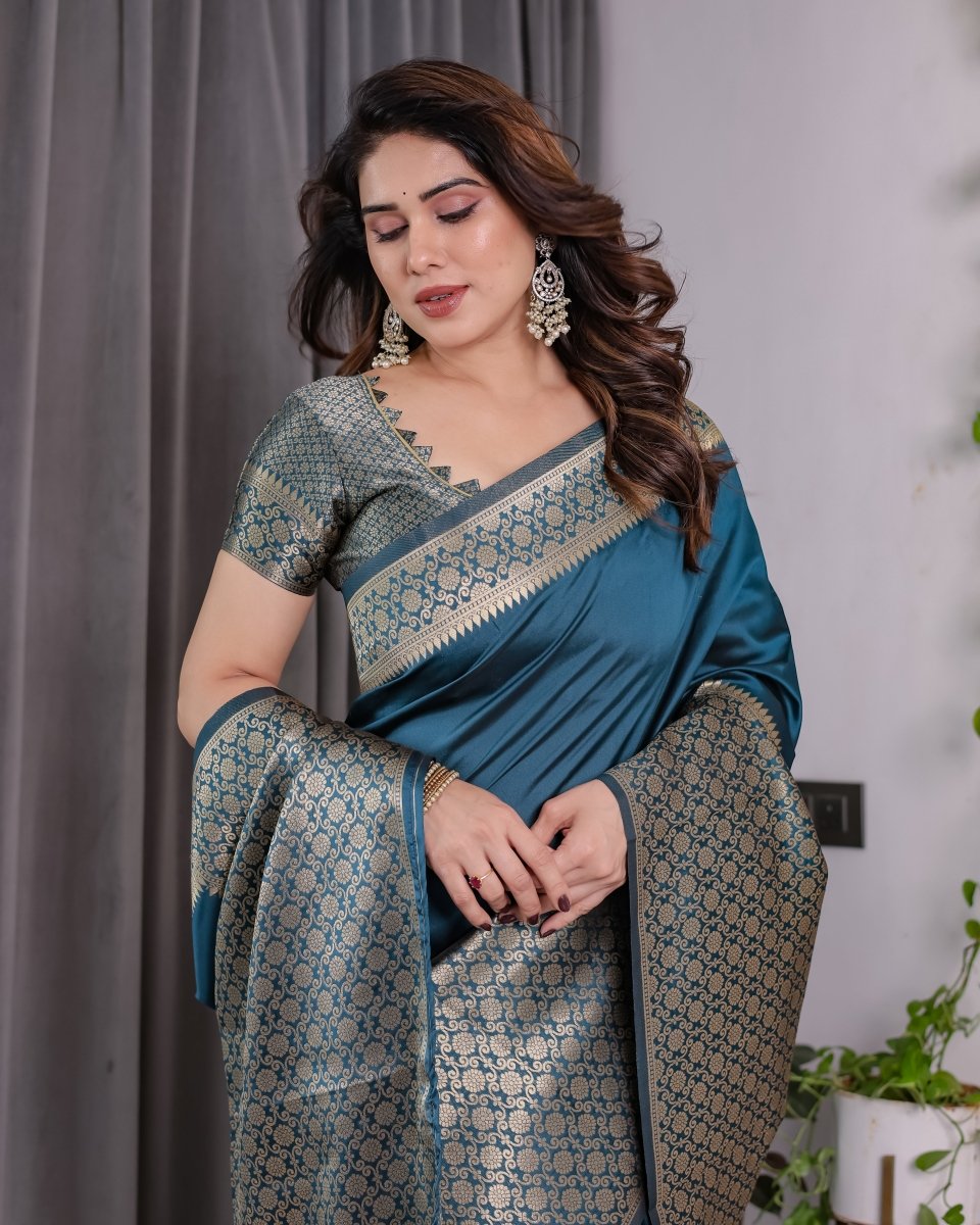 Shop premium women's ethnic suits – Avitra