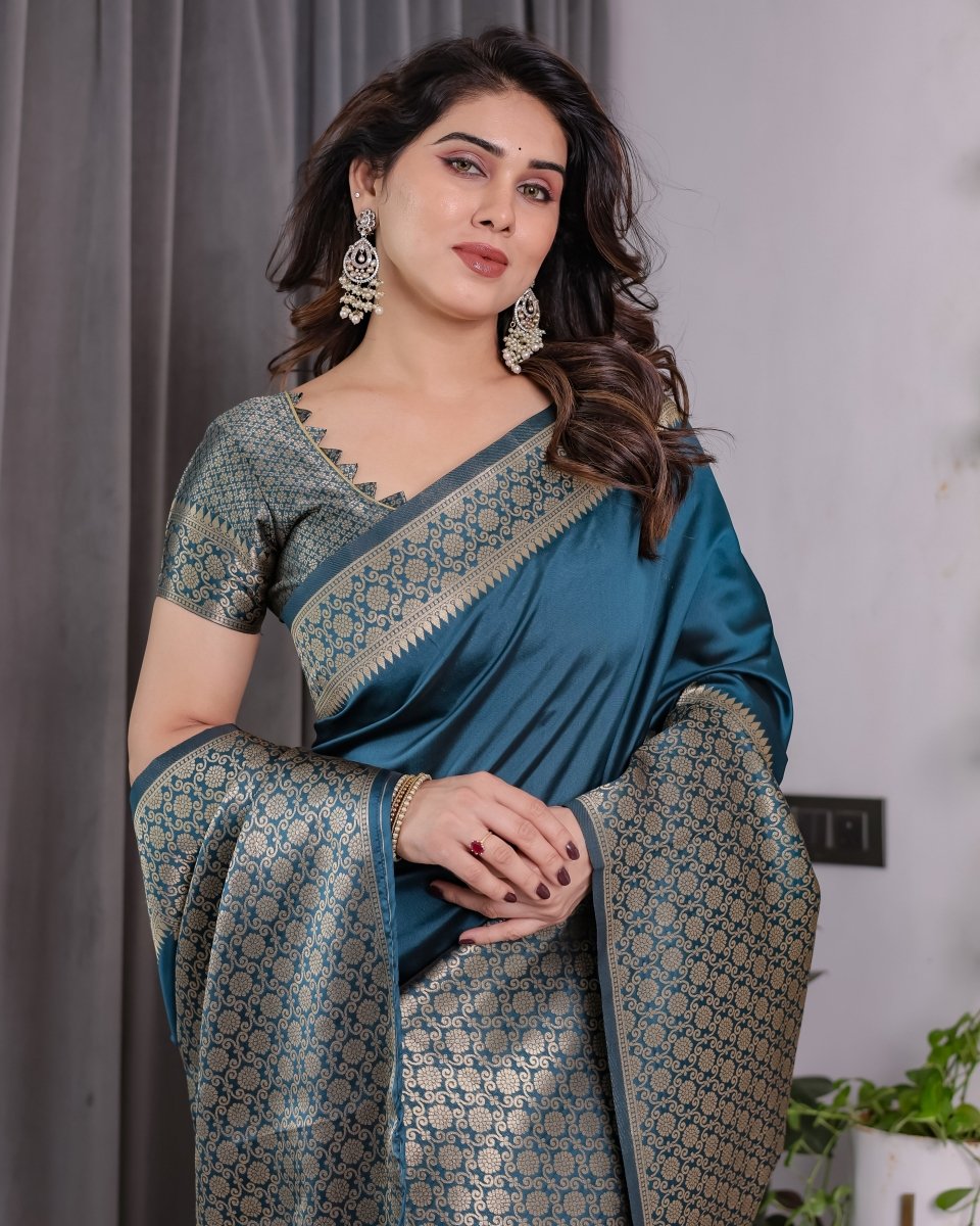 Shop premium women's ethnic suits – Avitra