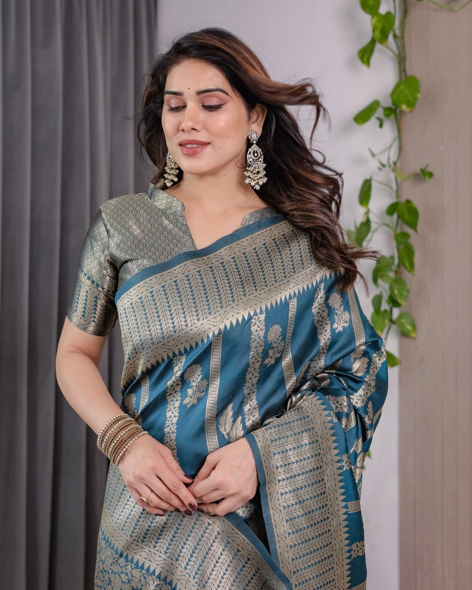 Shop premium women's ethnic suits – Avitra
