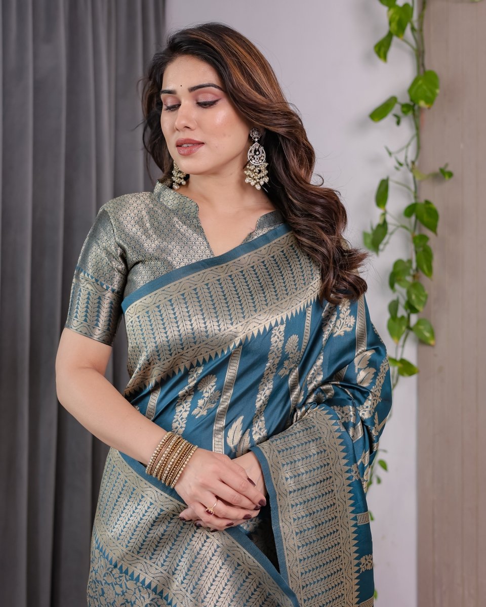 Shop premium women's ethnic suits – Avitra
