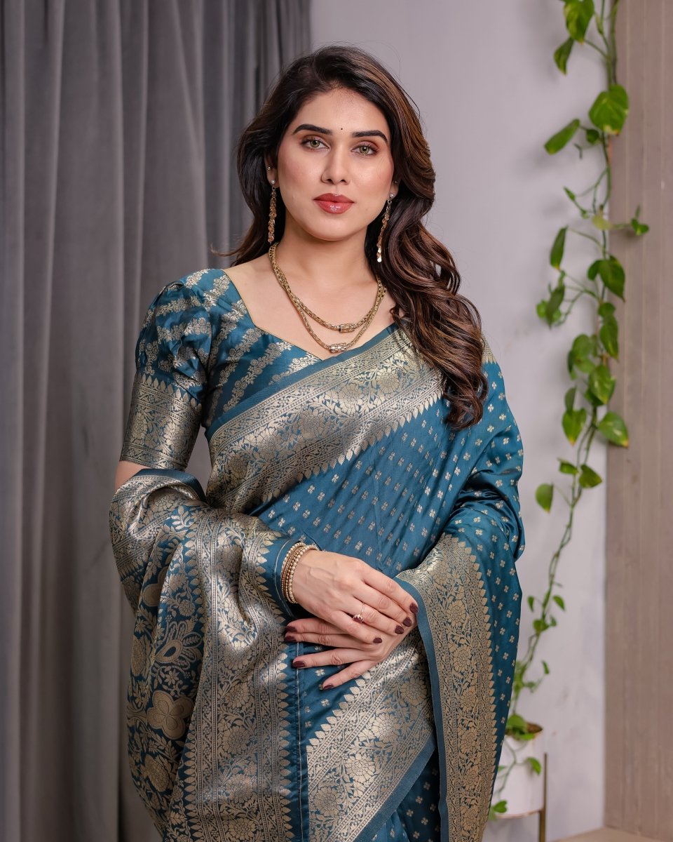 Shop premium women's ethnic suits – Avitra