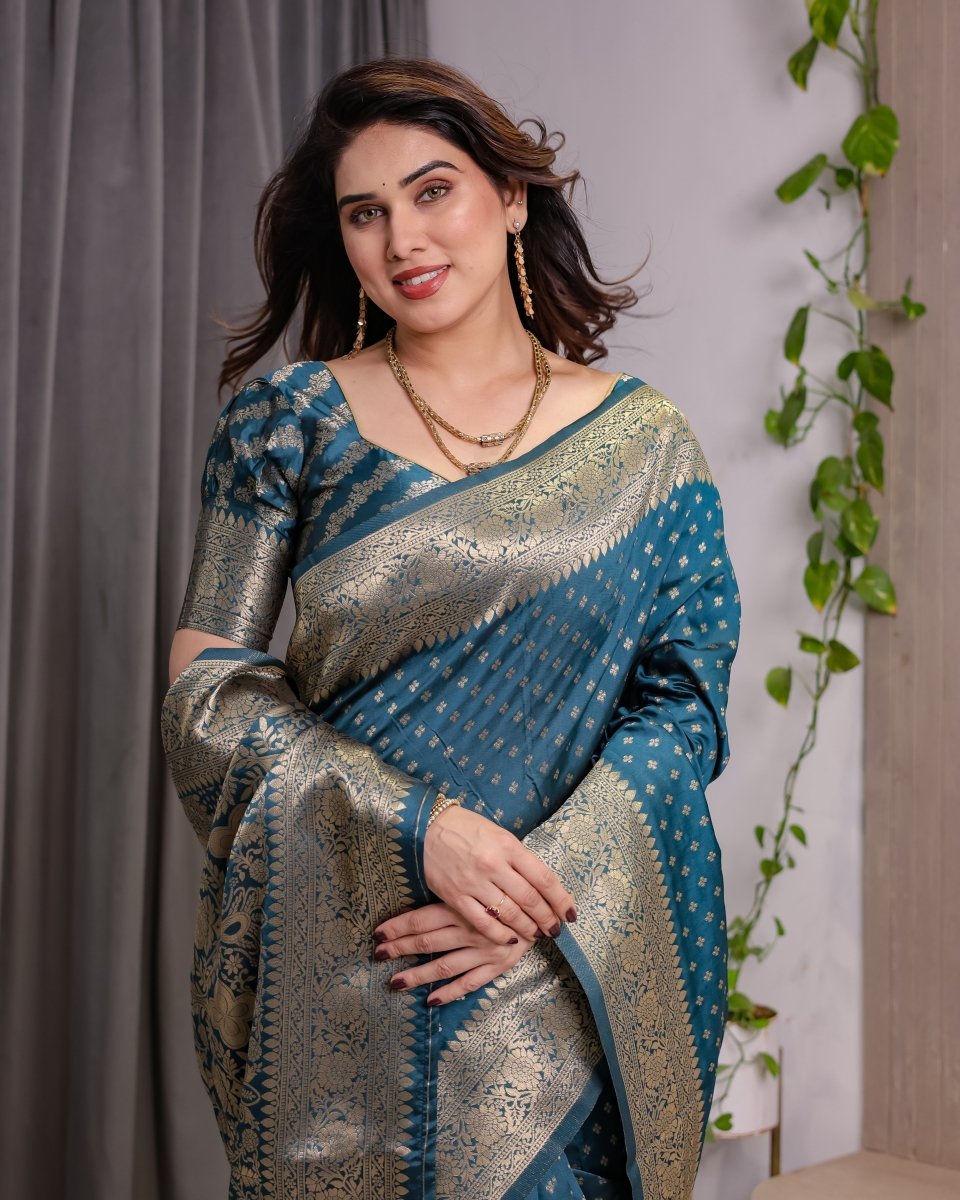 Shop premium women's ethnic suits – Avitra
