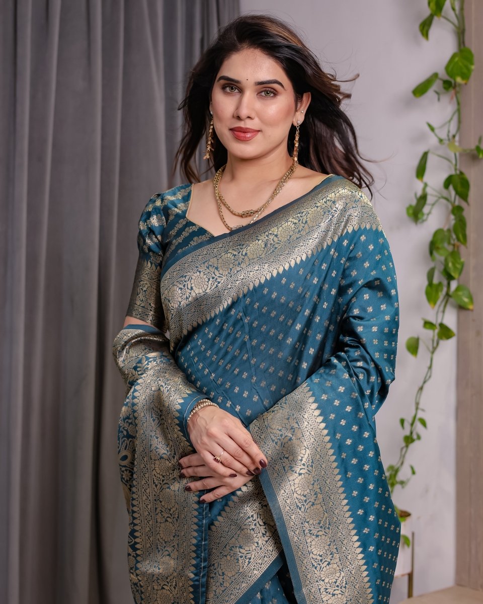 Shop premium women's ethnic suits – Avitra