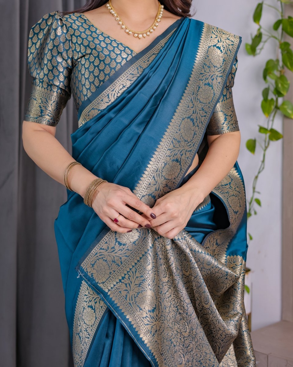 Shop premium women's ethnic suits – Avitra
