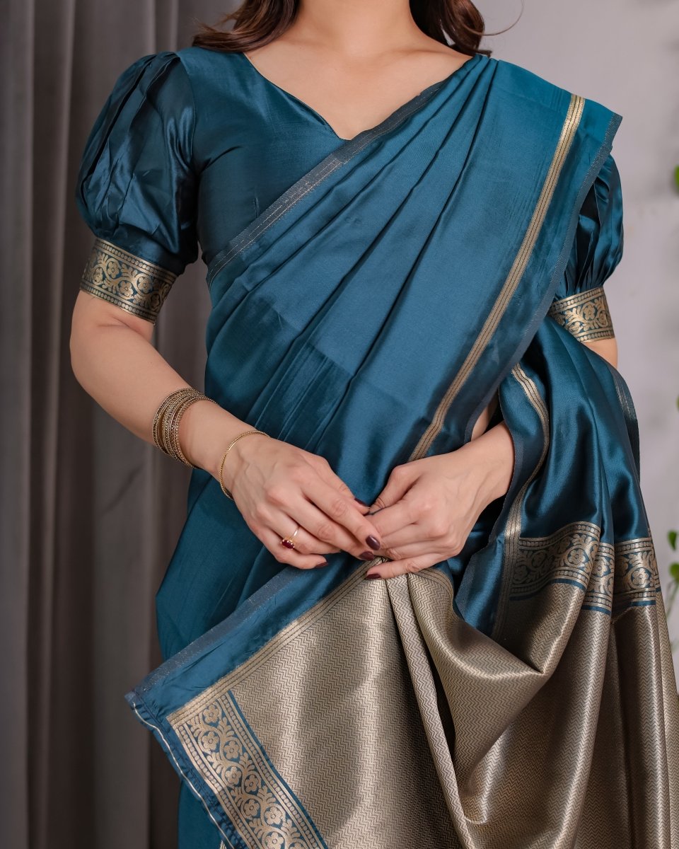 Shop premium women's ethnic suits – Avitra