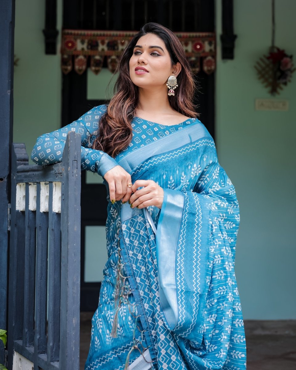 Shop premium women's ethnic suits – Avitra