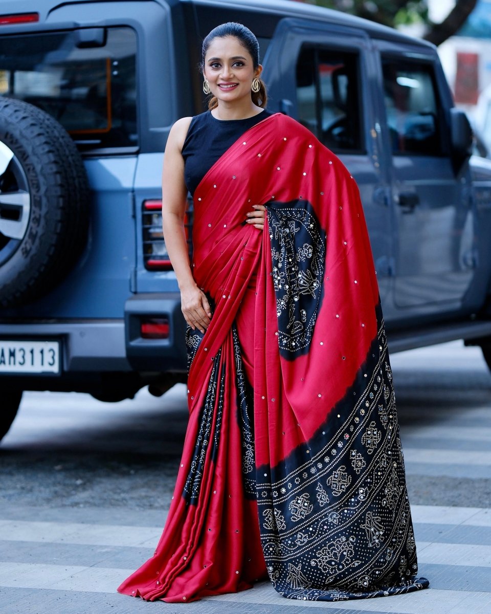 Shop premium women's ethnic suits – Avitra